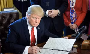 Người Mỹ bị chia rẽ vì cách truyền thông đối xử với Tổng thống Trump