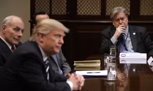 Chiến lược gia đứng đằng sau ông Trump là ai?