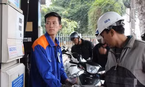 Giữ nguyên giá xăng, chỉ tăng giá dầu thời điểm cận Tết Nguyên đán