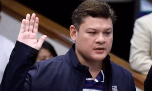 Giữa cuộc chiến chống tội phạm của cha, con trai Tổng thống Duterte dính nghi án buôn lậu ma túy
