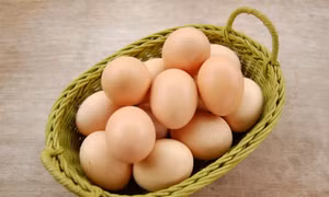 Bảo quản trứng gia cầm không đúng cách sẽ khiến vi khuẩn xâm nhập