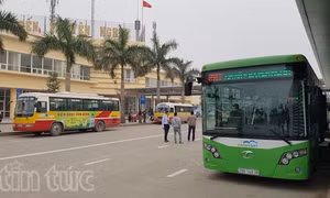 "Bật mí" bí quyết hút khách của xe buýt nhanh