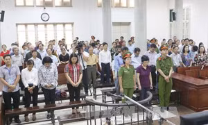 Xét xử vụ Châu Thị Thu Nga: Các bị hại mong muốn dự án B5 Cầu Diễn tiếp tục được triển khai