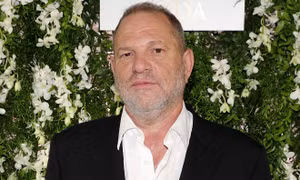 Hollywood 'tê liệt' sau một loạt bê bối tình dục