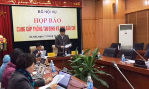 Quy hoạch cán bộ: Không phân biệt bằng chính quy và tại chức