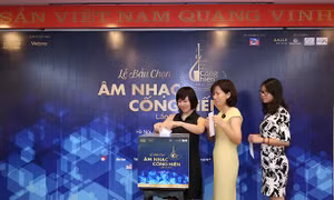 Giải Âm nhạc Cống hiến 2017: Nhà báo Hà Nội khó chọn nhất hạng mục nào?