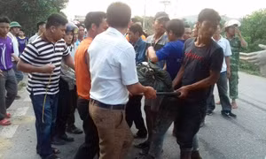Cưa đạn B40, em tử vong tại chỗ, anh ruột nhập viện vì bị thương nặng 