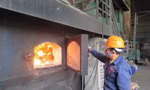 Hiệu quả từ lò xử lý rác thải rắn ở xã đảo Tiên Hải 