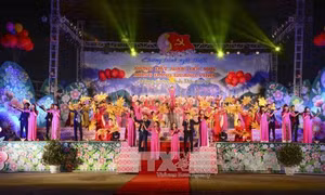 Điện Biên đón giao thừa Đinh Dậu năm 2017 