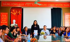 Khai trừ Đảng nguyên Hiệu trưởng và Hiệu phó trường Tiểu học Nam Trung Yên