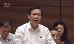 Phó Thủ tướng Vương Đình Huệ: 'Chúng ta có tiền mà không tiêu hết'