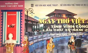 Tạo dấu ấn đẹp trong lòng công chúng yêu thơ 
