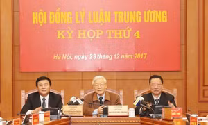 Tổng Bí thư Nguyễn Phú Trọng: Xây dựng hệ thống luận cứ vững chắc cho chiến lược phát triển quốc gia 