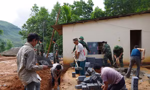 Biên phòng Lào Cai giúp dân xây dựng nông thôn mới 