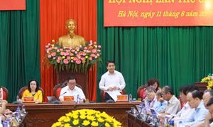 Bí thư Hà Nội: 5 đoàn kiểm tra về trật tự vỉa hè nhưng chưa thấy xử lý cán bộ nào