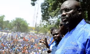 George Weah - Từ sân cỏ tới ghế tổng thống Liberia