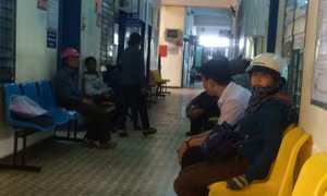 Một nhân viên của Ban chỉ huy quân sự huyện Ia H’Drai mắc viêm não Nhật Bản