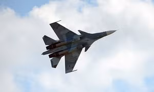 Su-30 Nga chặn máy bay do thám Mỹ tiến sát biên giới