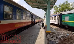 Đường sắt Hà Nội - Vinh phấn đấu đạt 2,6 triệu khách/năm vào năm 2020
