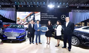 Công ty Bali Limousine mạnh tay “tậu” 25 xe Mercedes-Benz