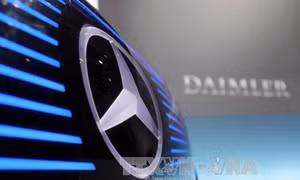 Mercedes-Benz rót 1 tỷ USD sản xuất xe điện tại Mỹ