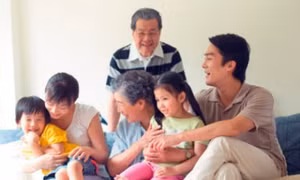 Nhân rộng các điển hình ông bà cha mẹ mẫu mực, con cháu hiếu thảo 