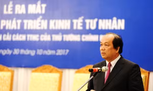 Bộ trưởng Mai Tiến Dũng: 'Không chấp nhận hàng ngoại dán nhãn hàng Việt'