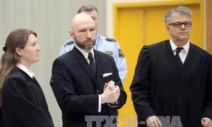 Na Uy y án biệt giam tên giết người hàng loạt Breivik