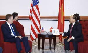 Thủ tướng Nguyễn Xuân Phúc tới Washington, tiếp Đại diện thương mại Hoa Kỳ