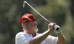 Ông Trump ‘thắng’ hai người tiền nhiệm trong cuộc đua tới… sân golf