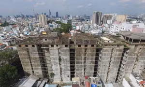Trao quyền cho UBND quận trong việc đầu tư, cải tạo chung cư cũ 