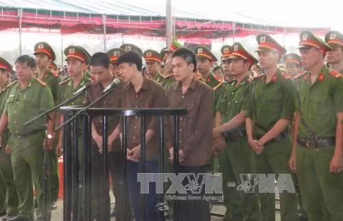 Tử hình 2 kẻ giết người trong vụ thảm sát ở Bình Phước ảnh 1