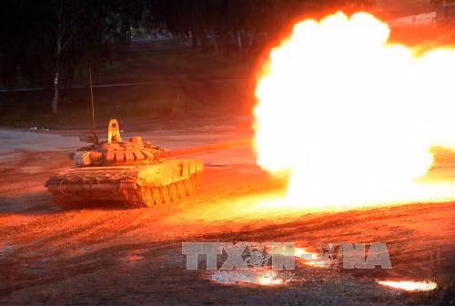 Nga dự định nâng cấp 400 xe tăng T-90 ảnh 1