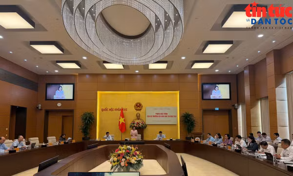 Làm rõ phương thức trong tuyển sinh đại học và thiếu sách giáo khoa