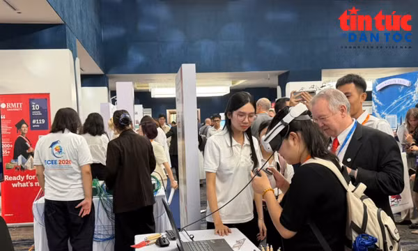 Góc nhìn mới về an toàn cho trẻ em thời AI
