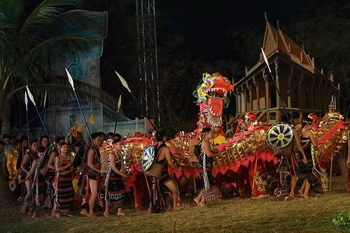 Người Bru-Vân Kiều