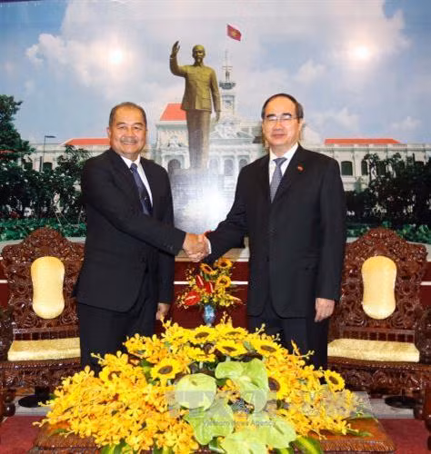 Thắt chặt hơn nữa mối quan hệ giữa Thành phố Hồ Chí Minh với các địa phương Lào
