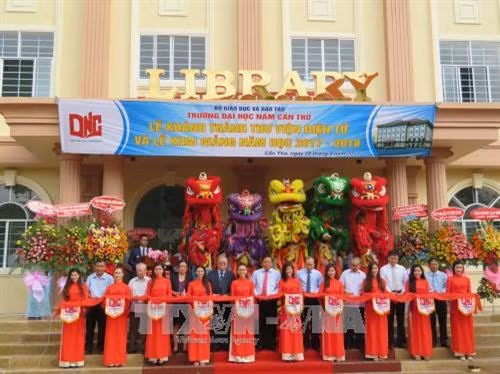 Hoàn thiện chính sách pháp luật về giáo dục đại học