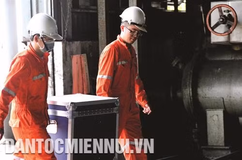 Xử lý rác thải nguy hại bằng công nghệ hiện đại