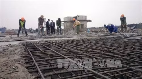 Đẩy nhanh tiến độ phá dỡ công trình vi phạm 8B Lê Trực