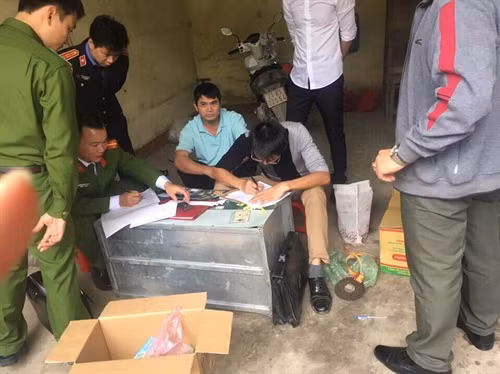 Lai Châu: Khởi tố, tạm giam đối tượng lừa đảo chiếm đoạt tài sản của hàng trăm hộ dân tái định cư