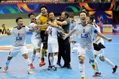 Thành phố Hồ Chí Minh thưởng “nóng” 500 triệu đồng cho Câu lạc bộ Futsal Thái Sơn Nam