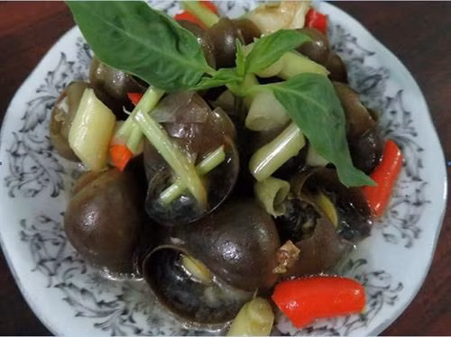 Ốc bươu - sản vật hương đồng nội ăn một lần là nhớ mãi