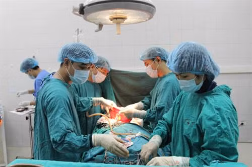 Thái Nguyên củng cố mạng lưới y tế cơ sở, phát triển y tế chuyên sâu