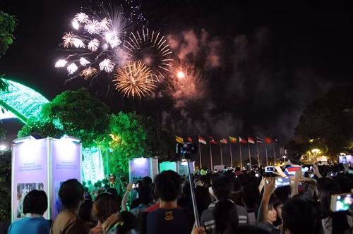 Thành phố Hồ Chí Minh bước vào năm 2016 với nền tảng vững chắc