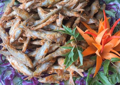 Đặc sản cá Hồ Núi Cốc 