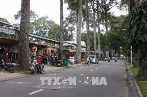 Nhiều bất cập trong thu phí đỗ xe lòng lề đường ở Thành phố Hồ Chí Minh