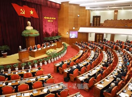 Quy định của Bộ Chính trị về luân chuyển cán bộ