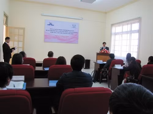 Huấn luyện về vật lý hạt nhân và ứng dụng nơtrôn khu vực châu Á - Thái Bình Dương