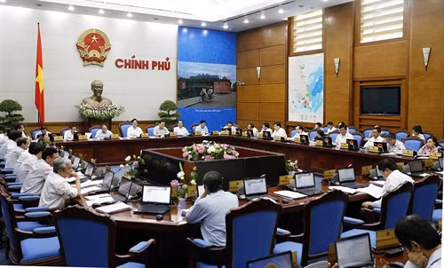 Họp báo Chính phủ thường kỳ tháng 9, nhiều vấn đề "nóng" được nêu ra